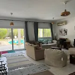 Villa By The Pyramids